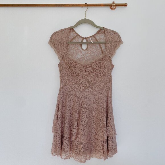 Free People Rock Candy Lace Dress in Taupe NWT Size 0 - Picture 2 of 5